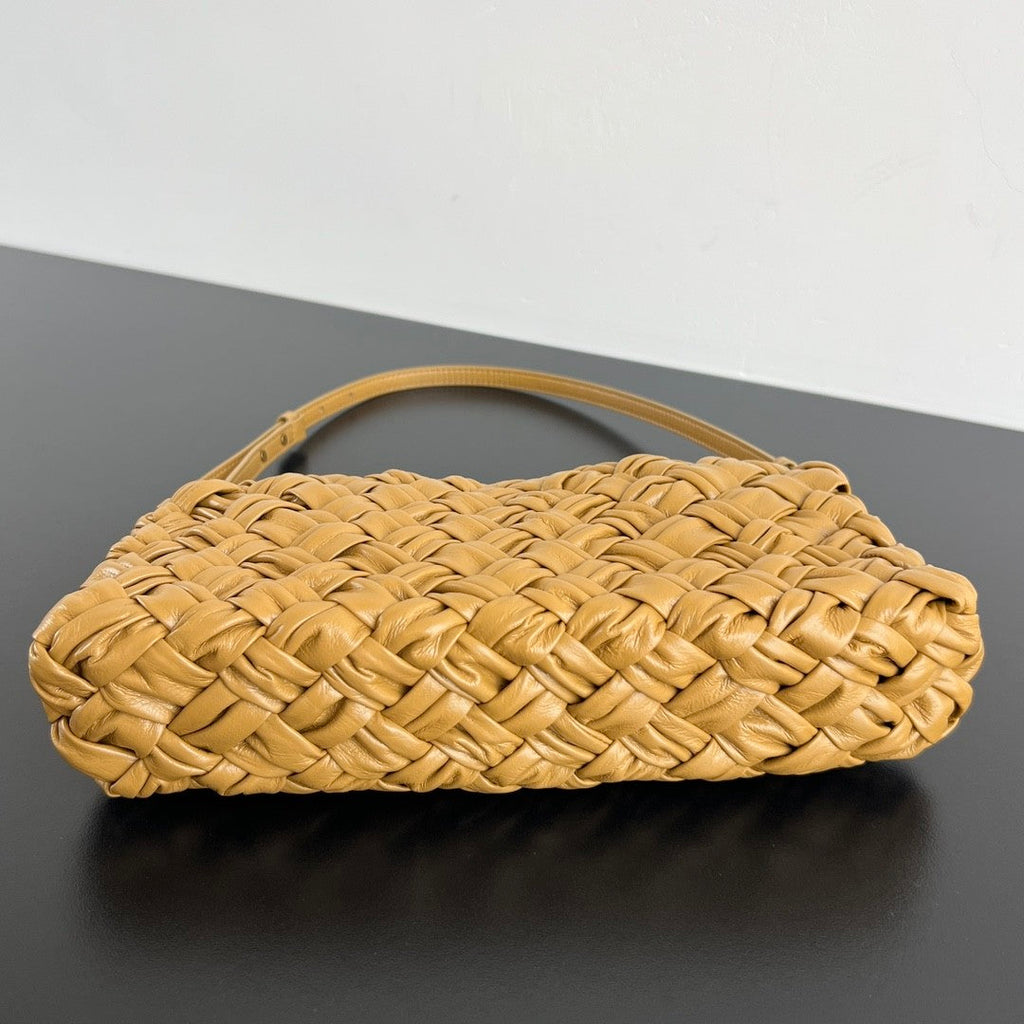 Bottega Veneta Kalimero Cha-Cha Women's Solid Color Zipper Closure Woven Cow Leather Tote Shoulder Bag Bags #75864