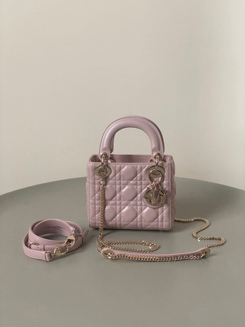 Dior Lady Women's Solid Color Metal Pendant Removable Chain Shoulder Strap Wicker Pattern Sheepskin Leather Single Shoulder Crossbody Handbag Bag Bags #77983
