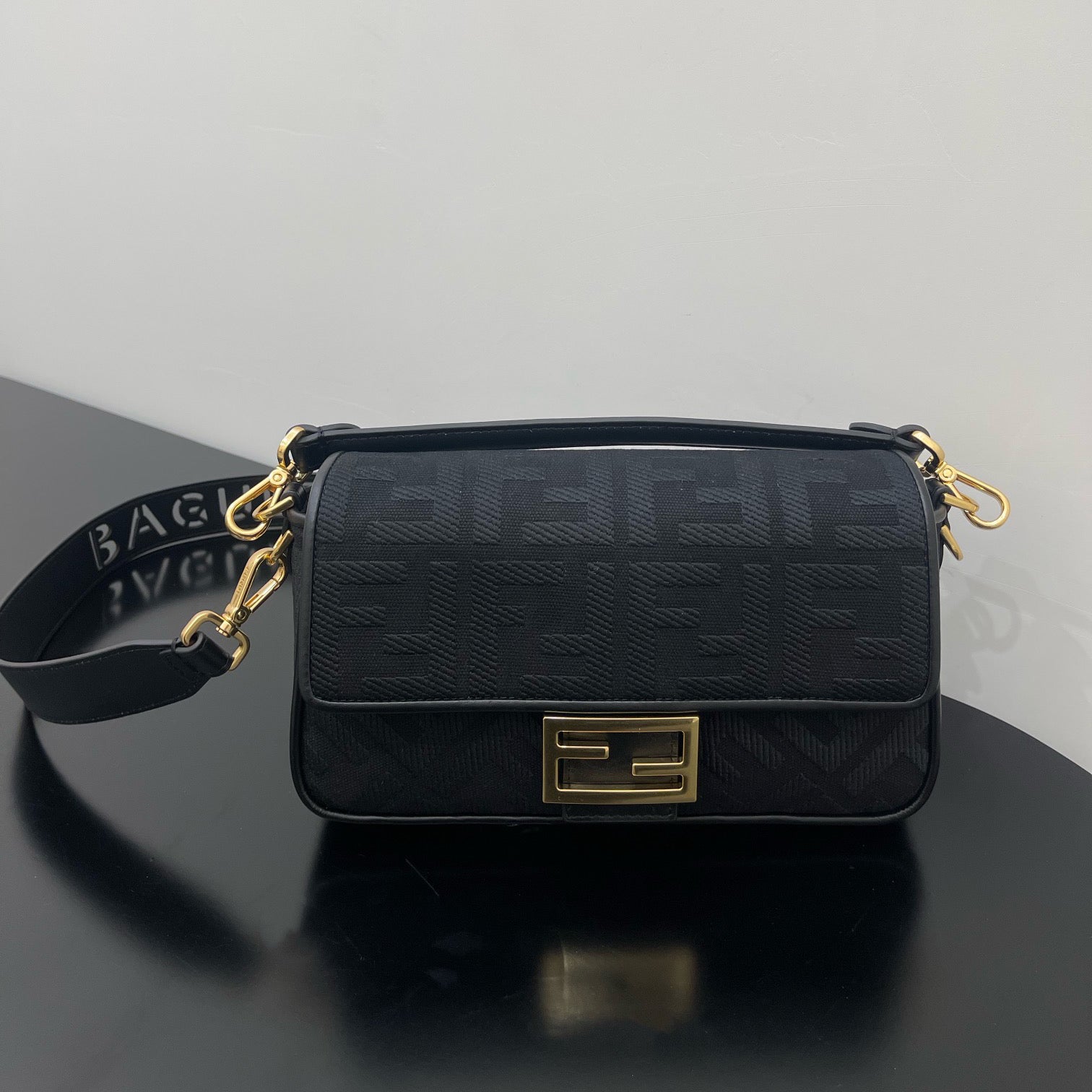 Fendi Women's FF Printed Flap Magnetic Clasp Closure Jacquard Fabric Baguette Bag Shoulder Tote Handbag Bags #76386