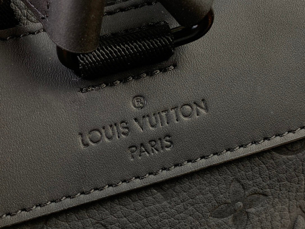 Louis Vuitton CHRISTOPHER Men's Black Dark Logo Printed Drawstring Flap Closure Cowhide Leather Backpack Shoulder Bag Bags #75563
