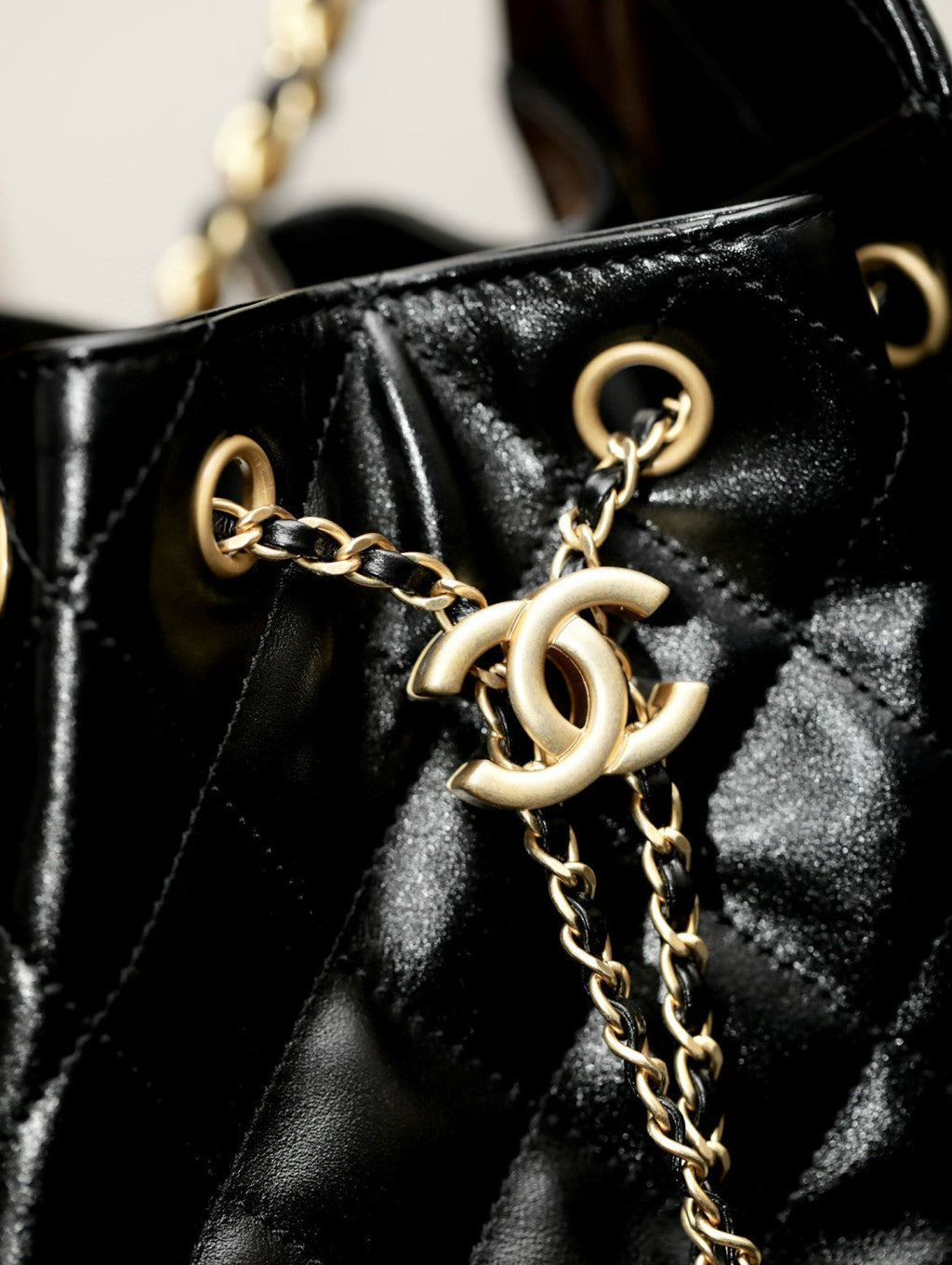 Chanel Women's Classic Double C Logo Solid Color Cowhide & Leather Tote Shoulder Bag Bags #75835