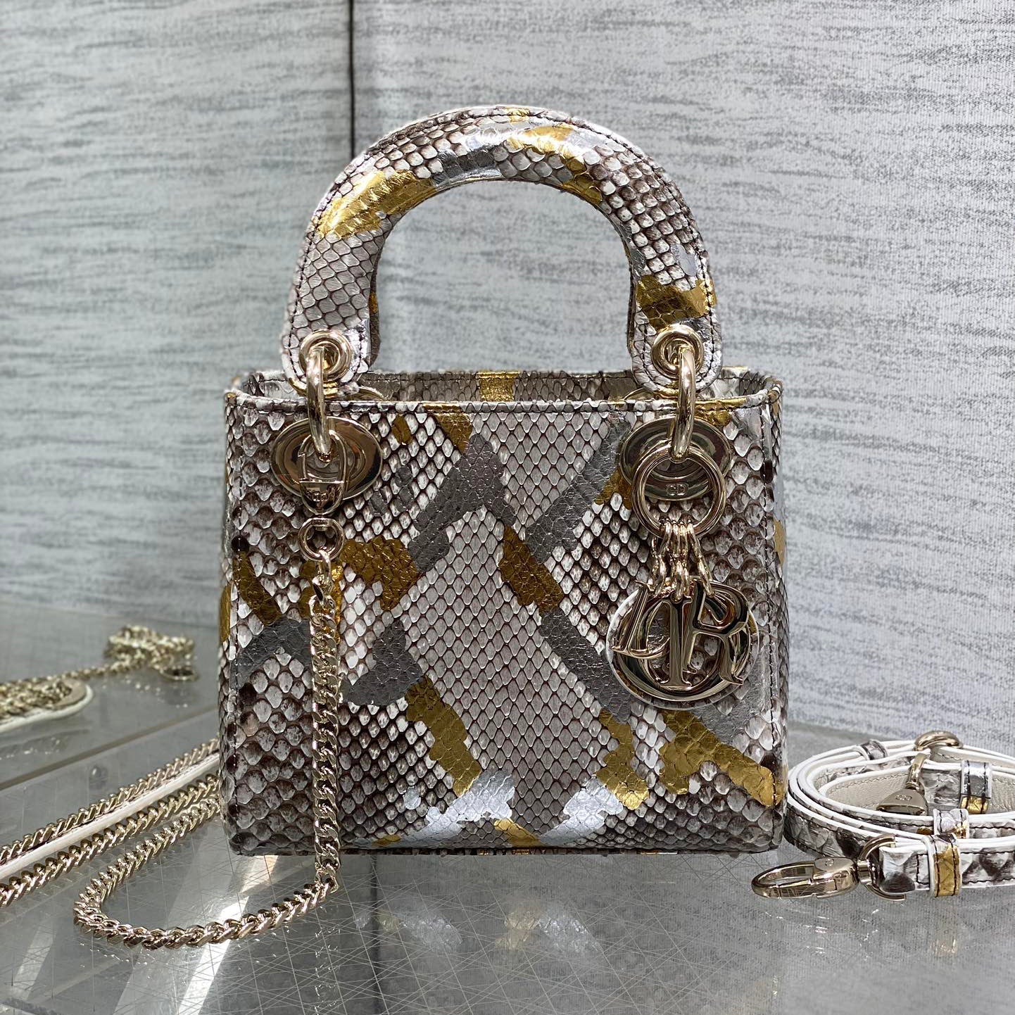 Dior Lady Women's Solid Color Metal Pendant Detachable Chain Shoulder Strap Snake Skin Single Shoulder Crossbody Handbag Bag Bags #77722
