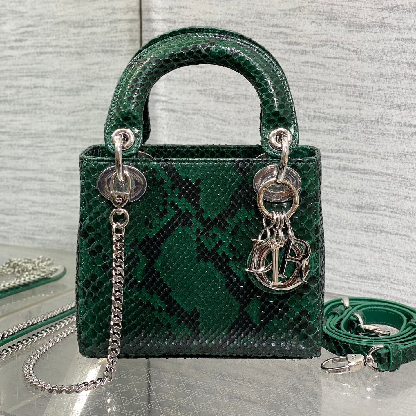 Dior Lady Women's Solid Color Metal Pendant Detachable Chain Shoulder Strap Snake Skin Single Shoulder Crossbody Handbag Bag Bags #77722