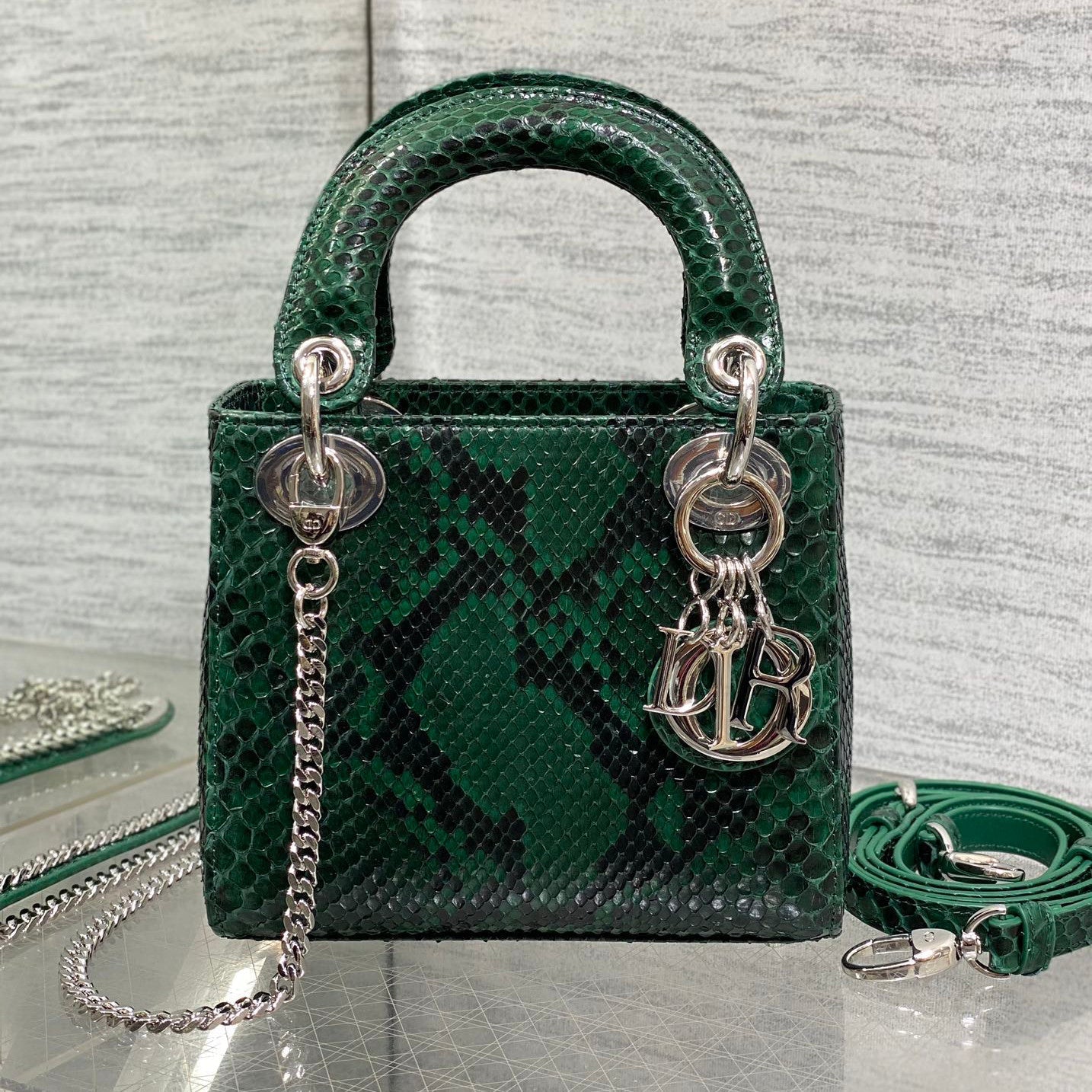 Dior Lady Women's Solid Color Metal Pendant Detachable Chain Shoulder Strap Snake Skin Single Shoulder Crossbody Handbag Bag Bags #77722