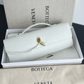 Bottega Veneta Andiamo Women's Solid Color Crocodile Leather Clutch Bag With Metal Clip Closure Bags #75797